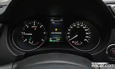 Nissan Qashqai 2015 1.6 гидро в Москве № 244437, миниатюра 8