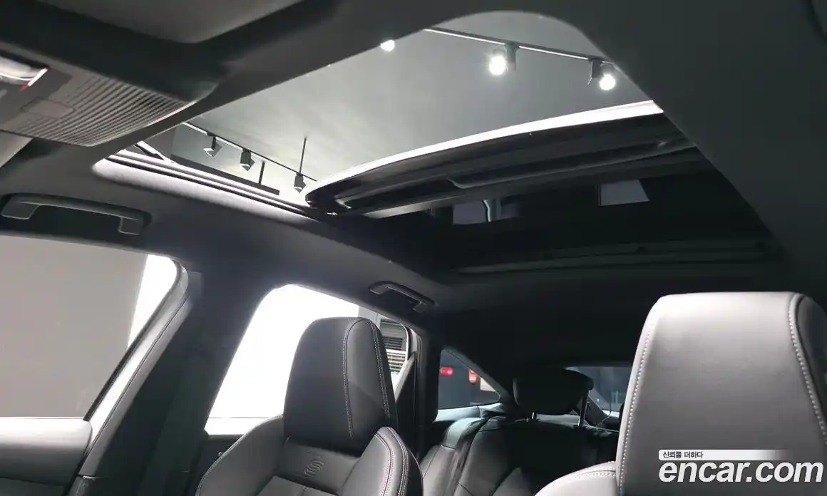 Audi Q4 e-tron 2022 0.2 гидро в Москве № 244897, фото 20