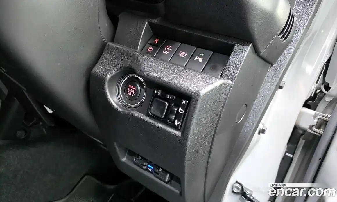 Suzuki Jimny 2024 1.5 гидро в Москве № 257685, фото 17
