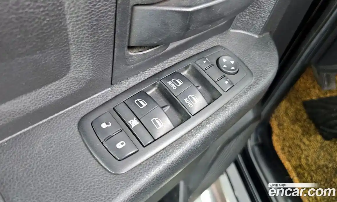 Dodge Ram Pick Up 2014 5.7 гидро в Москве № 259862, фото 19