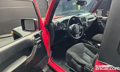 Jeep Wrangler 2016 3.6 гидро в Москве № 260055, миниатюра 11