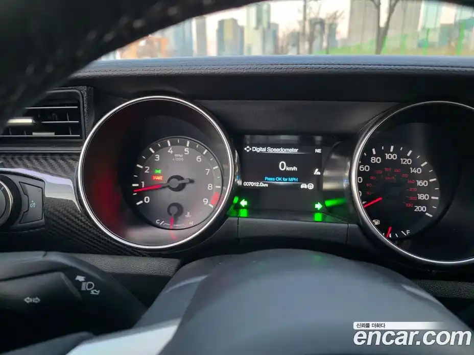 Ford Mustang 2020 5.2 механика в Москве № 273487, фото 8