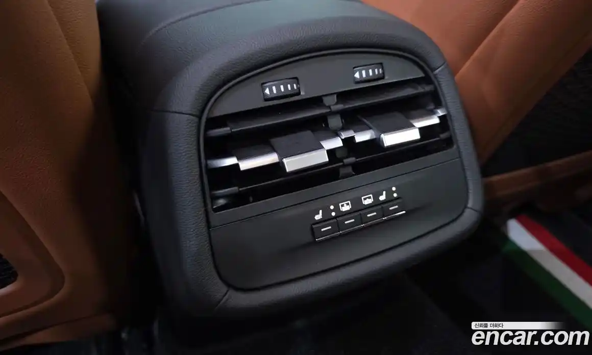 Maserati Ghibli 2022 2.0 гидро в Москве № 282717, фото 16