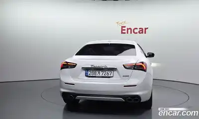 Maserati Ghibli 2022 2.0 гидро в Москве № 282717, миниатюра 4