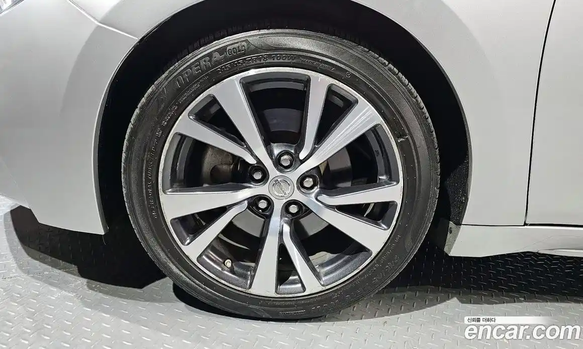Nissan Maxima 2017 3.5 гидро в Москве № 285019, фото 5