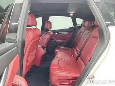 Maserati Levante 2016 3.0 гидро в Москве № 295036, миниатюра 12