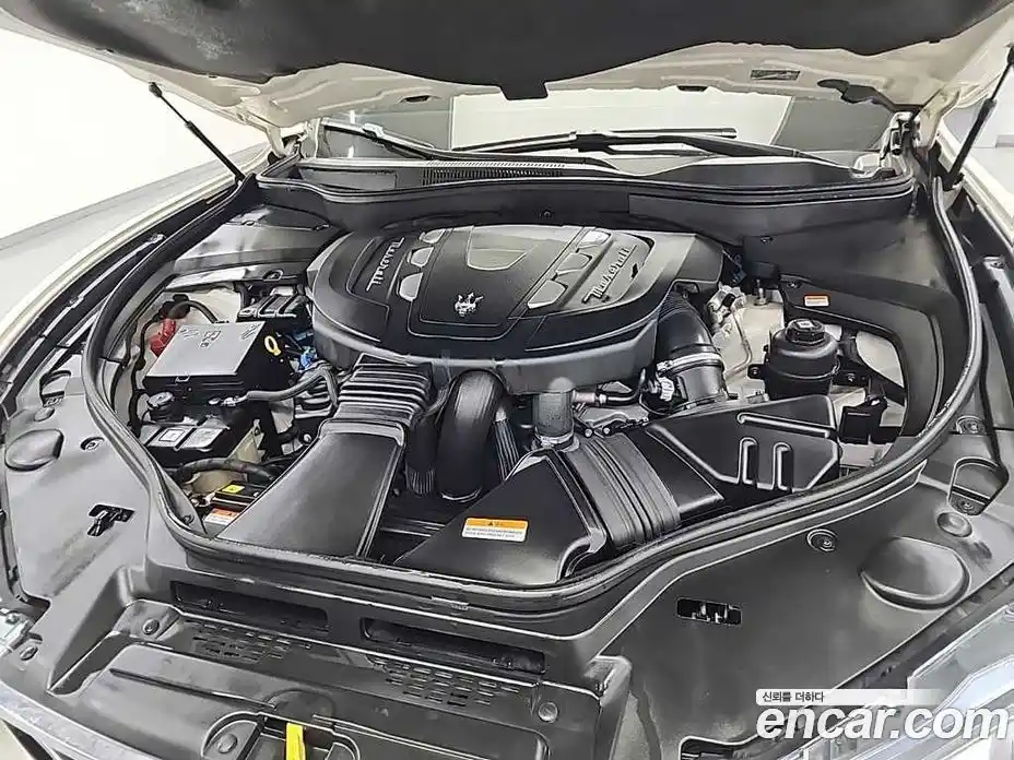 Maserati Levante 2016 3.0 гидро в Москве № 295036, фото 5