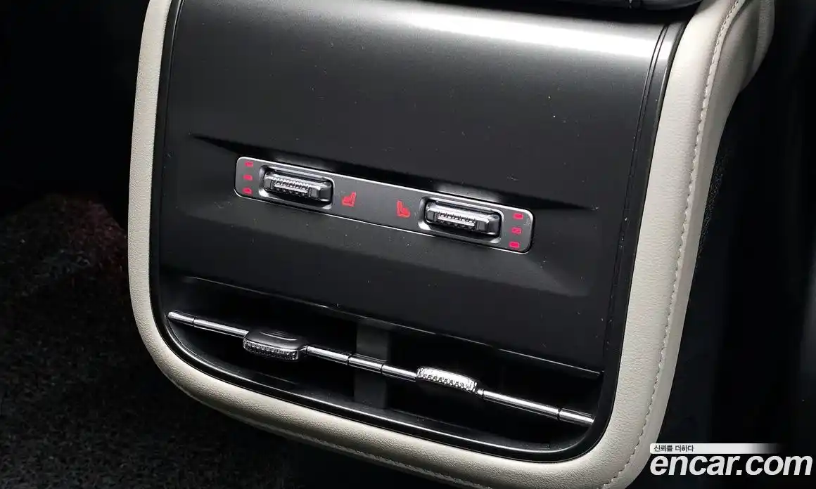 Lincoln Nautilus 2024 2.0 гидро в Москве № 304079, фото 17