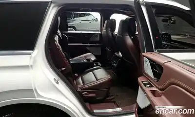Lincoln Aviator 2022 3.0 гидро в Москве № 304189, миниатюра 12