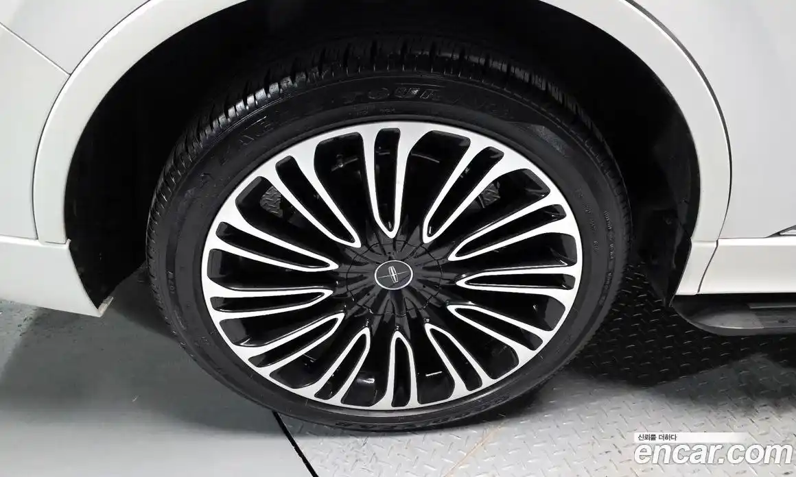 Lincoln Aviator 2022 3.0 гидро в Москве № 304189, фото 5