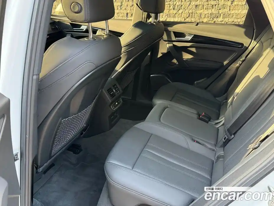 Audi Q5 2021 2.0 гидро в Москве № 325432, фото 13