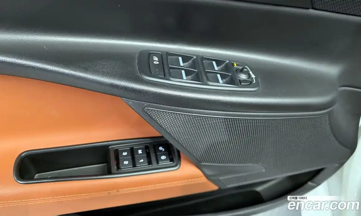 Jaguar XE 2019 2.0 гидро в Москве № 335813, фото 14