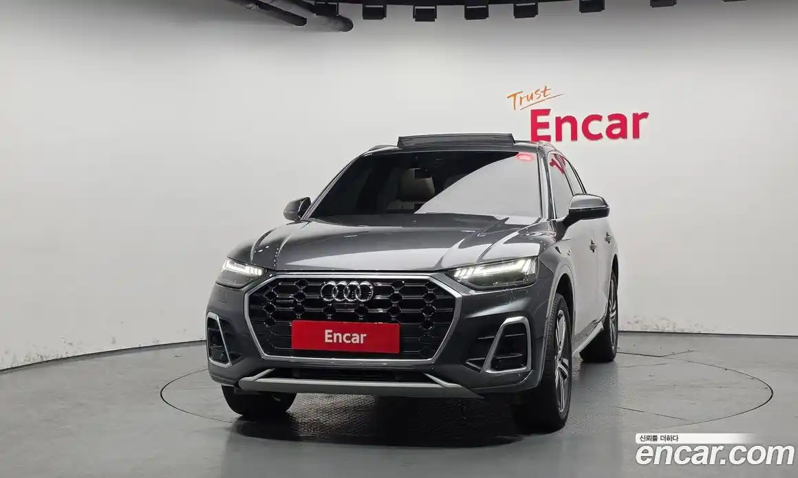 Audi Q5 2023 2.0 гидро в Москве № 343440, фото 3