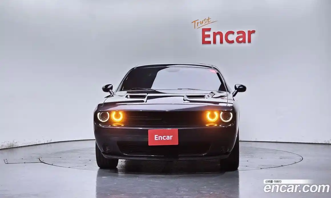 Dodge Challenger 2018 3.6 гидро в Москве № 353796, фото 3