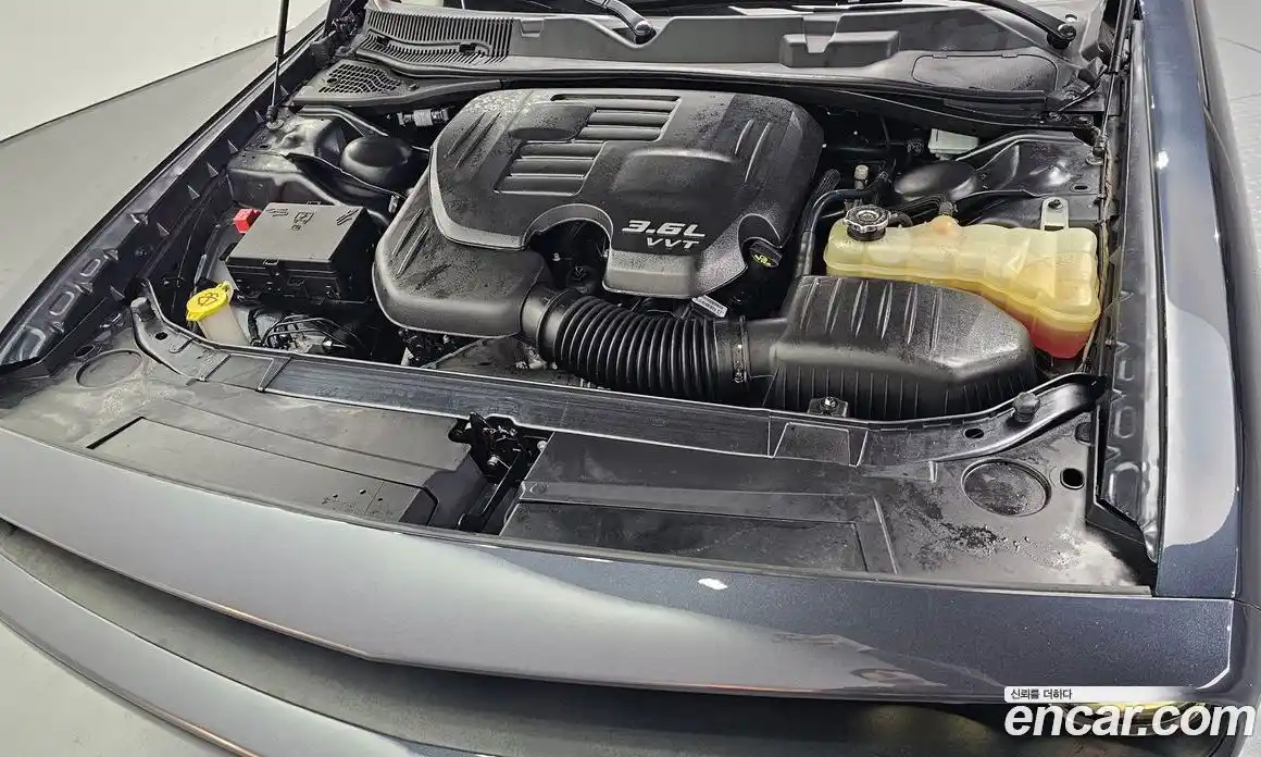 Dodge Challenger 2018 3.6 гидро в Москве № 353796, фото 6