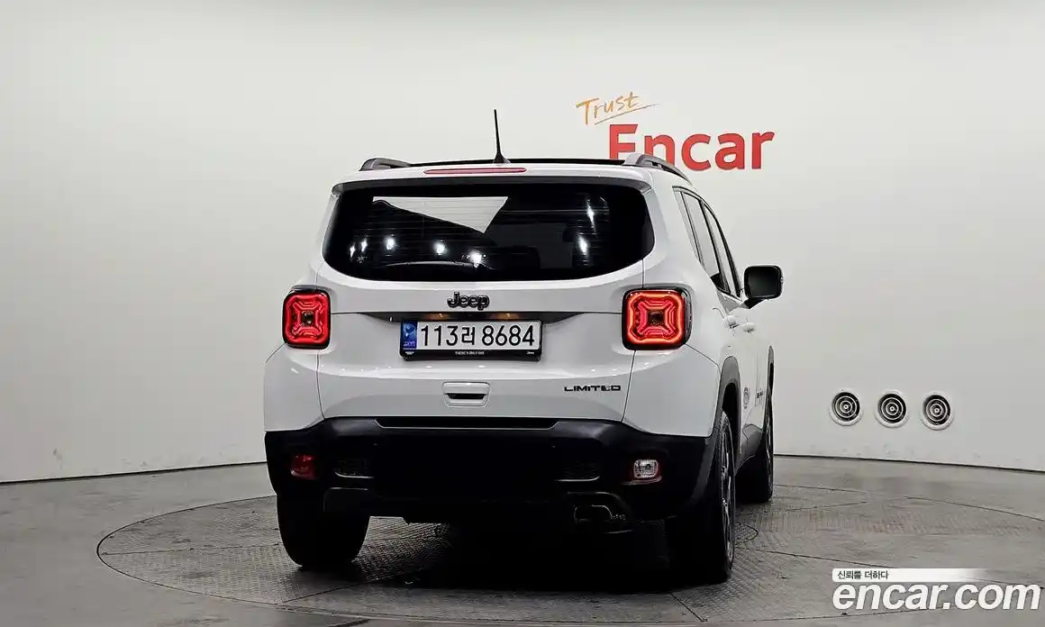 Jeep Renegade 2021 2.4 гидро в Москве № 383539, фото 4