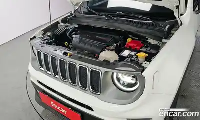 Jeep Renegade 2021 2.4 гидро в Москве № 383539, миниатюра 6