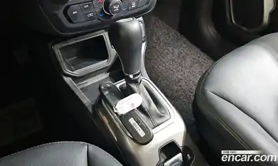 Jeep Renegade 2021 2.4 гидро в Москве № 383539, миниатюра 9