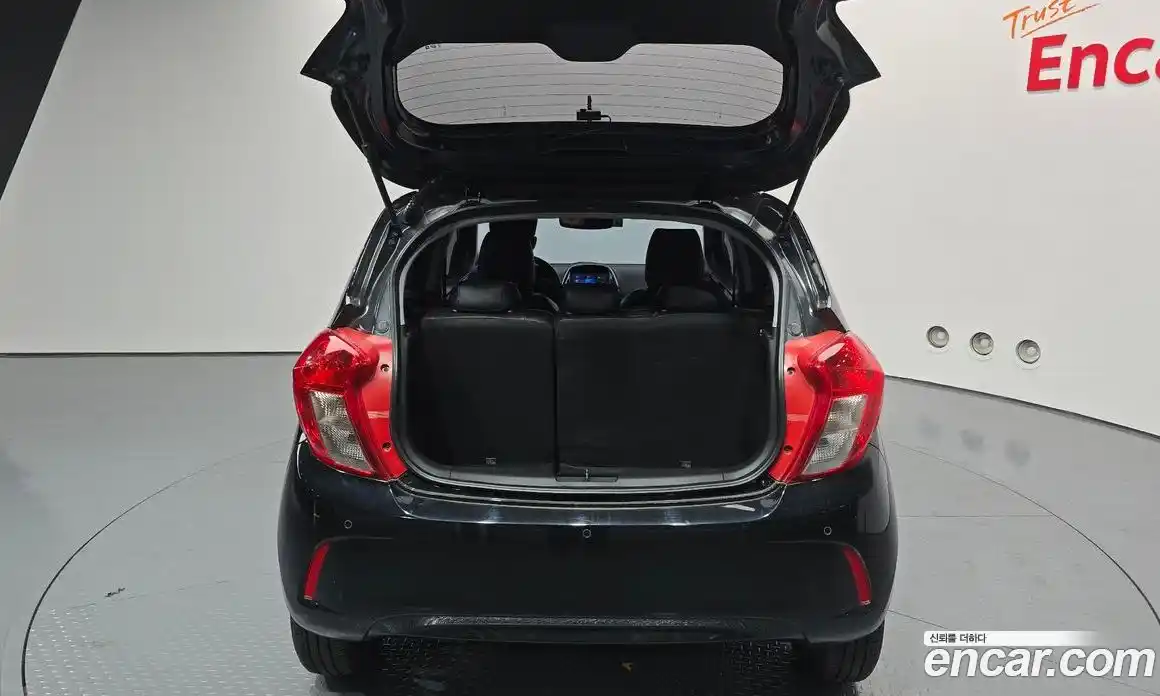 Chevrolet Spark 2016 1.0 робот в Москве, фото 20