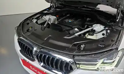 BMW 6-Series 2024 2.0 Автомат в Москве № 386419, миниатюра 6