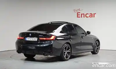 BMW 3-Series, 2023