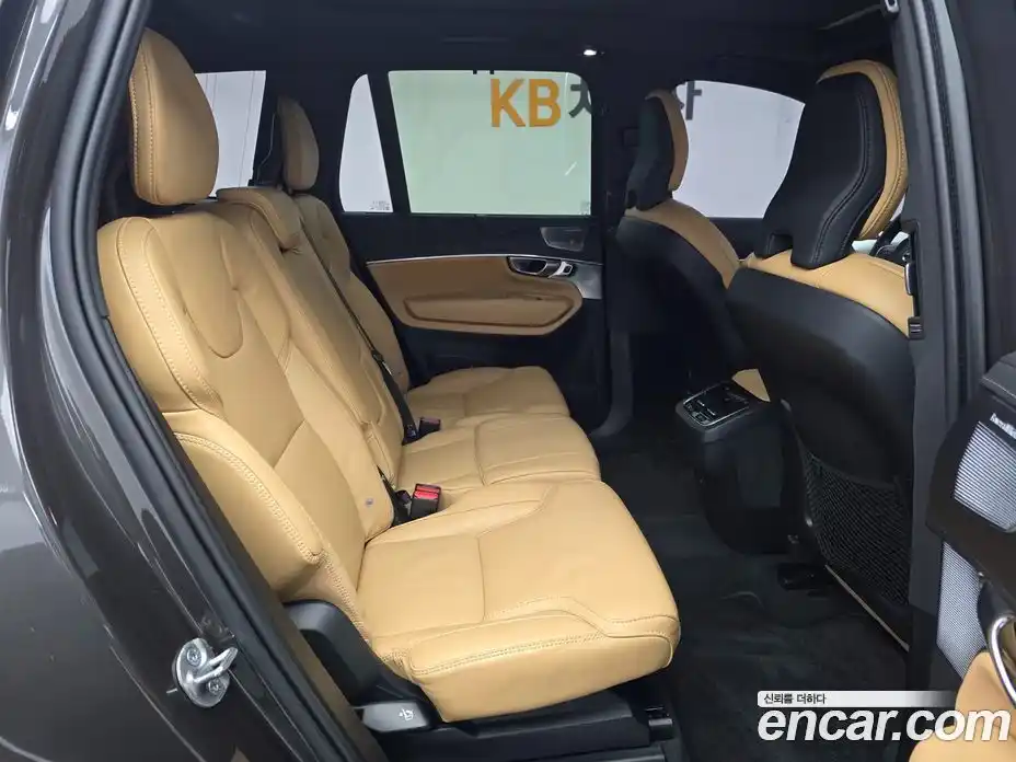 Volvo XC90 2024 2.0 гидро в Москве № 470082, фото 11