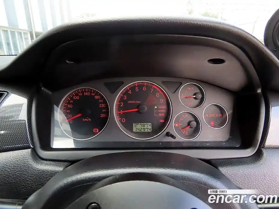 Mitsubishi Lancer Evolution 2004 2.0 механика в Москве № 475152, фото 9