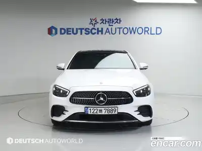 Mercedes-Benz E-Class 2022 2.0 гидро, миниатюра 3