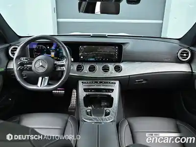 Mercedes-Benz E-Class 2022 2.0 гидро, миниатюра 7