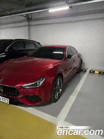 Maserati Ghibli, 2017