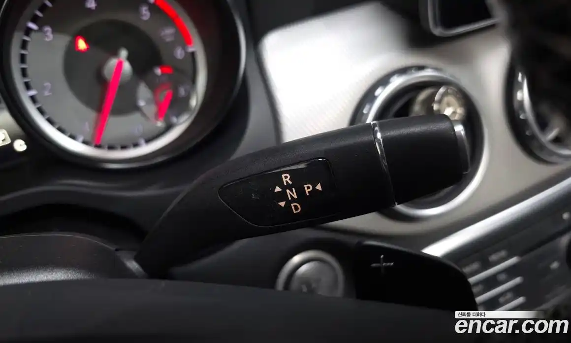 Mercedes-Benz GLA-Class 2016 2.1 гидро в Москве № 623436, фото 9