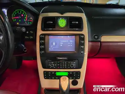 Maserati Quattroporte 2010 4.2 гидро в Москве № 653064, миниатюра 11