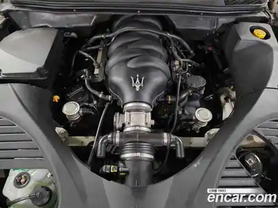 Maserati Quattroporte 2010 4.2 гидро в Москве № 653064, миниатюра 6