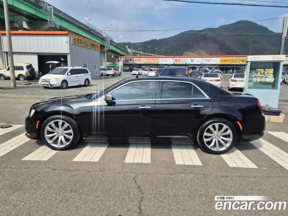 Chrysler 300C 2016 3.6 гидро в Москве № 681489, фото 17