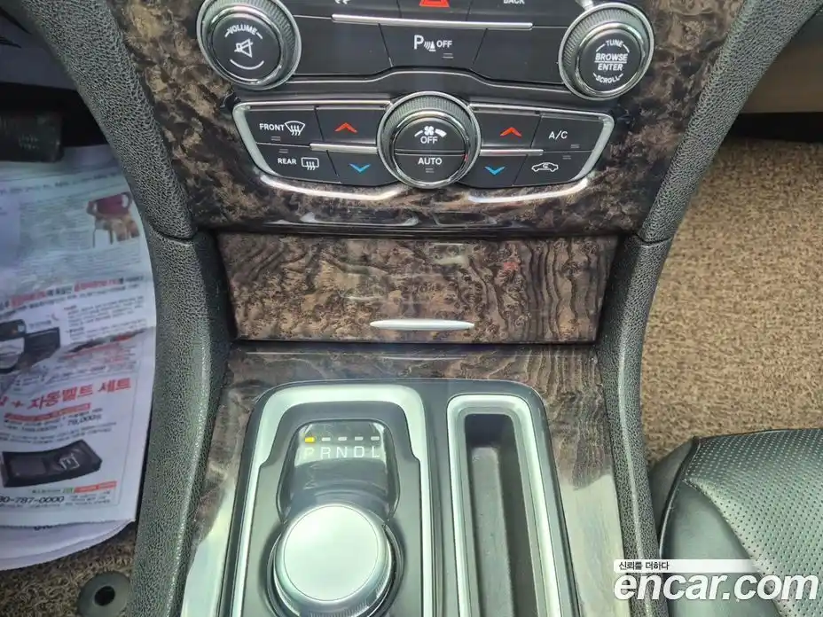 Chrysler 300C 2016 3.6 гидро в Москве № 681489, фото 9
