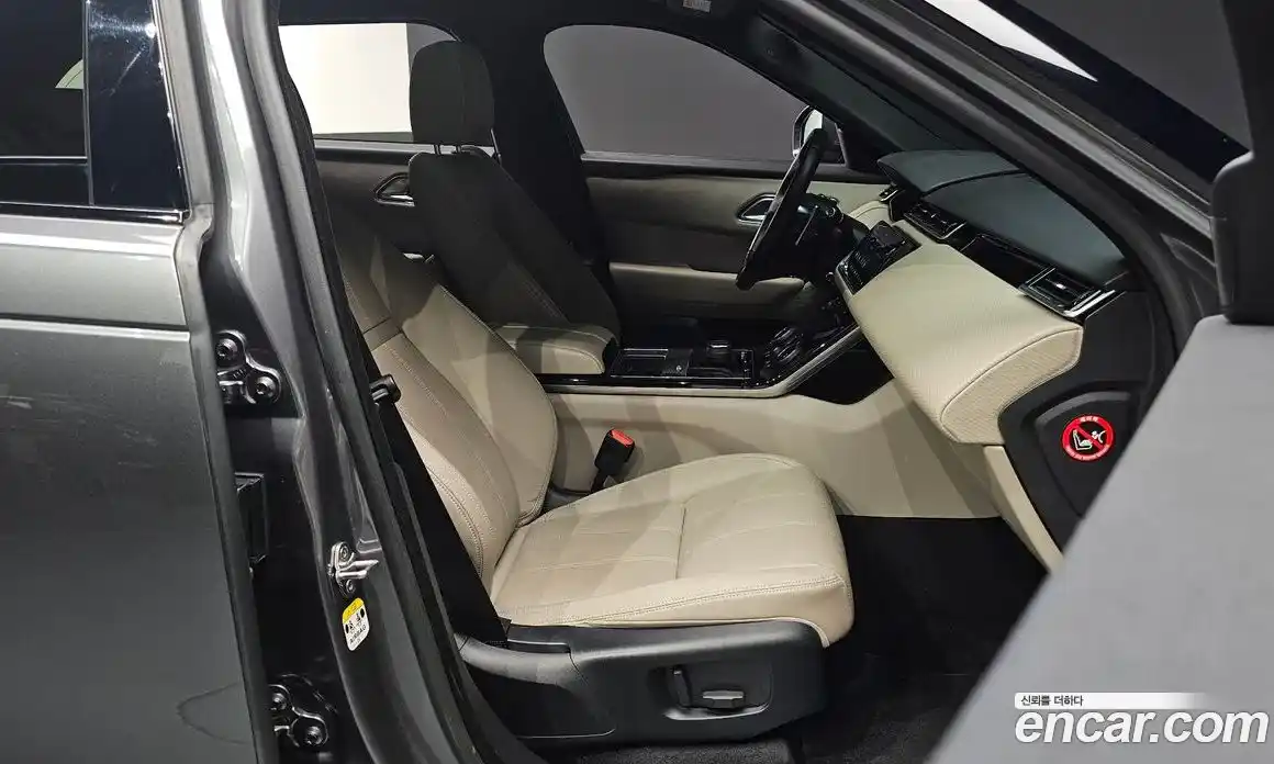 Land Rover Range-Rover Velar 2017 3.0 гидро в Москве № 724418, фото 10