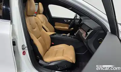 Volvo S60 2020 2.0 гидро в Москве № 749590, миниатюра 11