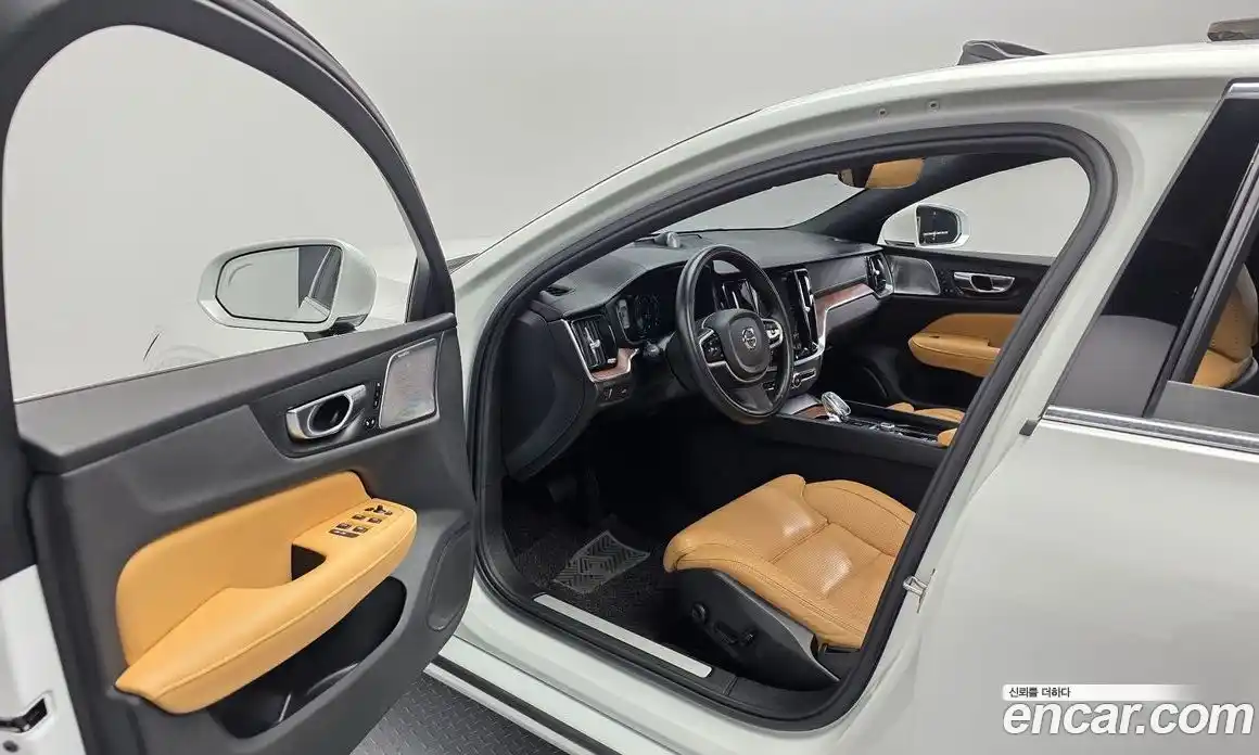Volvo S60 2020 2.0 гидро в Москве № 749590, фото 10