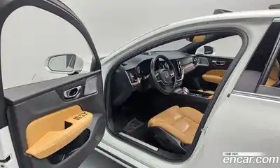 Volvo S60 2020 2.0 гидро в Москве № 749590, миниатюра 10
