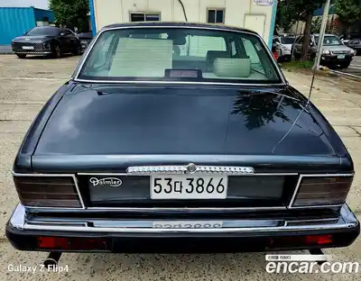 Jaguar Daimler 1990 4.2 гидро в Москве № 759021, миниатюра 3