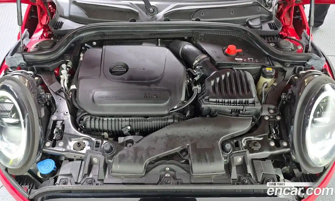 Mini Cooper 2022 2.0 гидро в Москве, фото 6