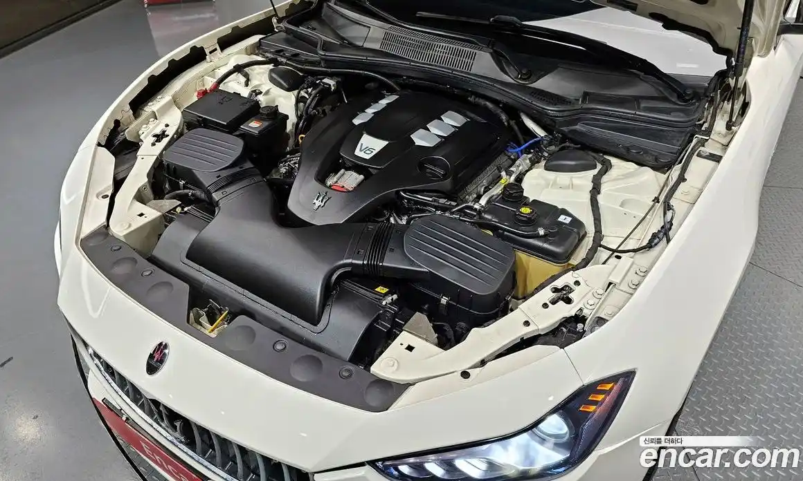 Maserati Ghibli 2014 3.0 гидро в Москве № 803335, фото 6