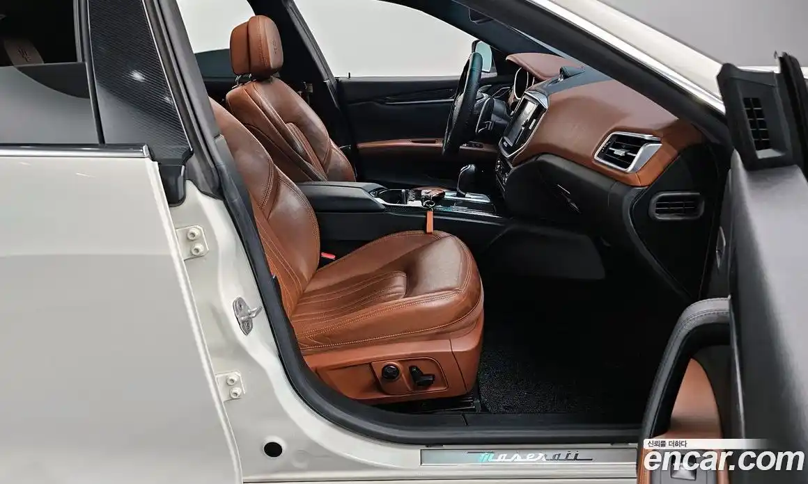 Maserati Ghibli 2014 3.0 гидро в Москве № 803335, фото 10