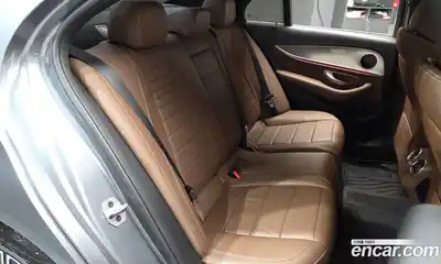 Mercedes-Benz E-Class 2019 2.0 гидро в Москве № 822438, миниатюра 11