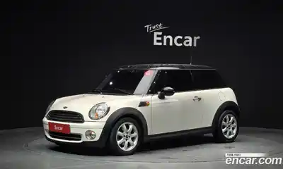 Mini Cooper, 2010
