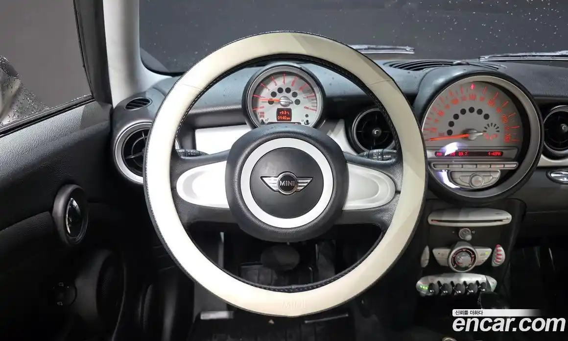 Mini Cooper 2010 1.6 гидро в Москве № 825420, фото 13