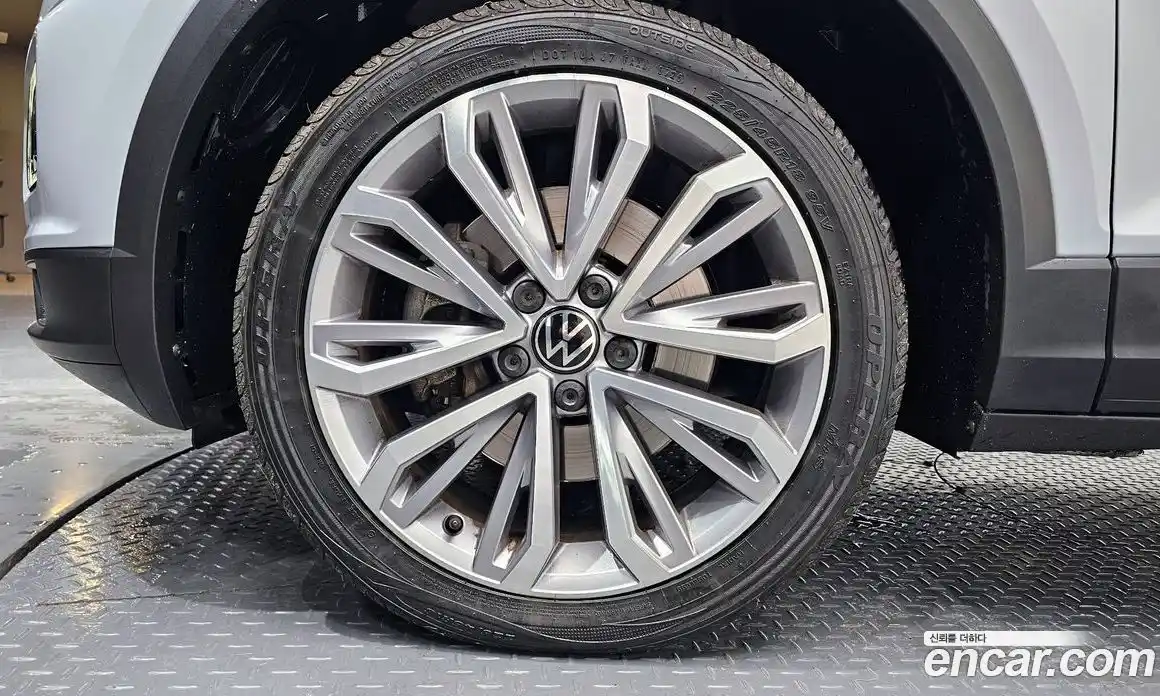 Volkswagen T-Roc 2022 2.0 гидро в Москве № 825995, фото 5