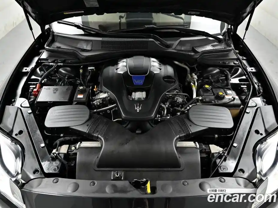 Maserati Quattroporte 2015 3.0 гидро в Москве № 863394, фото 6