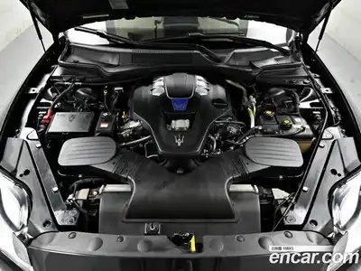 Maserati Quattroporte 2015 3.0 гидро в Москве № 863394, миниатюра 6