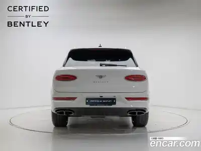 Bentley Bentayga 2025 4.0 гидро в Москве № 864244, миниатюра 3
